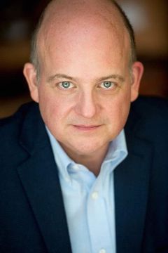 Jeffrey Bean interpreta Andrew's Reverend