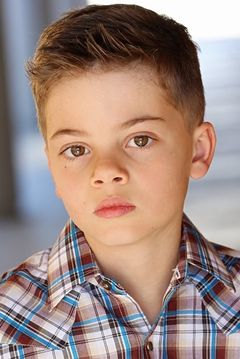 Brecken Merrill interpreta Tate Dutton