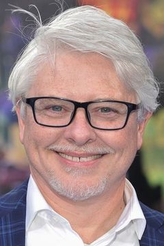 Dave Foley interpreta Felix Richter