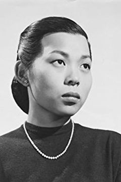 Joy Kim interpreta Dorothy Chen
