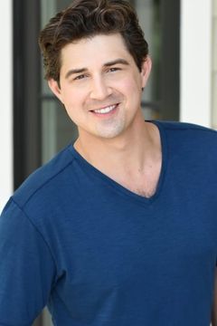 Evan Alex Cole interpreta Scotty Reece