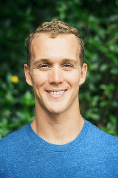 Colin O'Brady interpreta Self - Extreme Athlete / Motivational Speaker