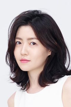 Shim Eun-kyung interpreta Stowaway