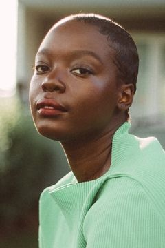 Doreen Ndagire interpreta Linda