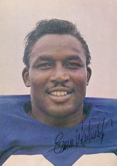 Ernie Wheelwright interpreta Spooner