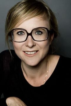 Lisbeth Wulff interpreta Pia Munk