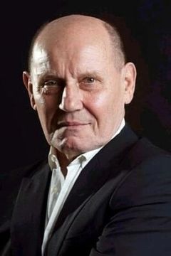 Jürgen Schornagel interpreta Hans Heinrich
