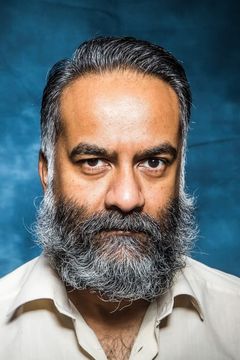 Cameron Moon interpreta Sadhu (uncredited)