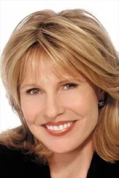 Donna Hanover interpreta Debbie Carmichael