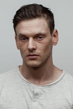 Gabriel Almaer interpreta Benjamin de la Fère