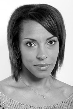 Sara Carver interpreta Hagar