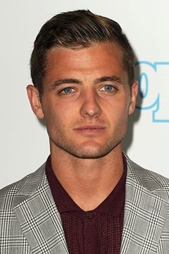 Robbie Rogers interpreta The Coach