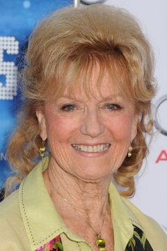 Kathryn Beaumont interpreta Alice (voice)