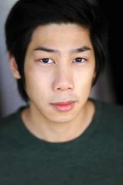 Phi Vu interpreta Prom Teen #2