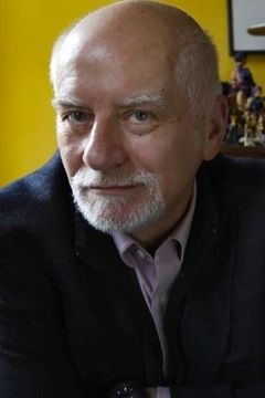 Chris Claremont interpreta Congressman Parker