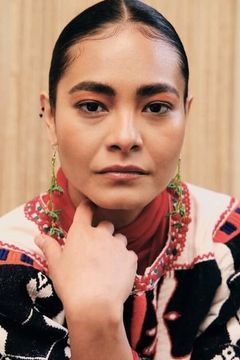 Mabel Cadena interpreta Analía