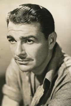 Don Castle interpreta Richard Towne