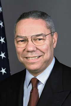 Colin Powell interpreta Self (archive footage)