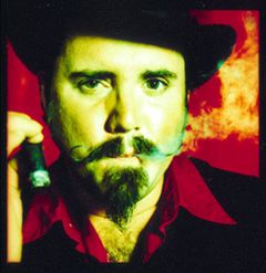 Jeffrey Pratt Gordon interpreta Flea Market Boy