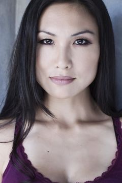Michelle Lee interpreta Violet