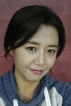 Kim So-woon interpreta Yoon Seok's family