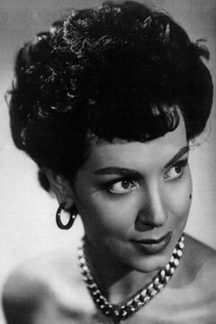 Carmen de Lirio interpreta Madame de Buisson