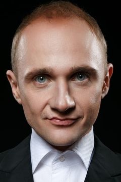 Dmitriy Kochkin interpreta Mitya