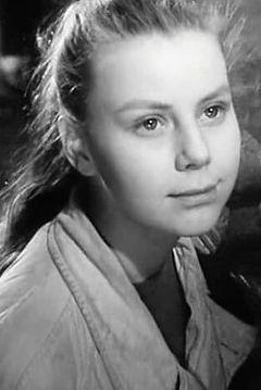 Anne Doat interpreta Sylvette