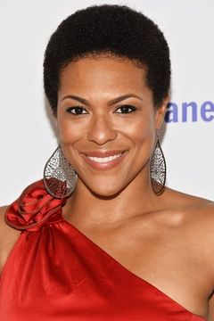 April Parker Jones interpreta Lauren Haley