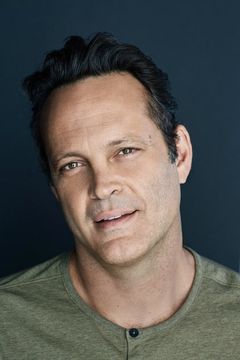 Vince Vaughn interpreta Frank Semyon