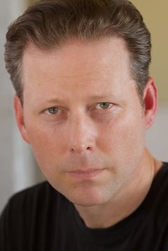 Clayton J. Barber interpreta Gene