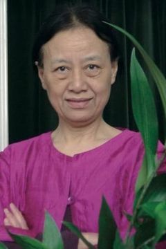 Xing Xing Cheng interpreta La grand-mère d'Emilie