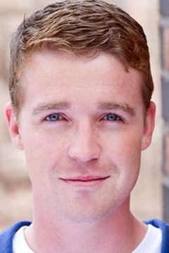 Ben-Ryan Davies interpreta Brit Private - Bruges