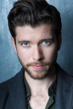 Jack Hickey interpreta Thomas Hogg