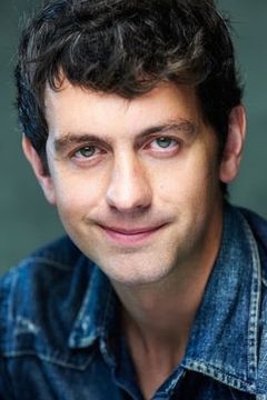 Guy Lewis interpreta Marriage Counselor