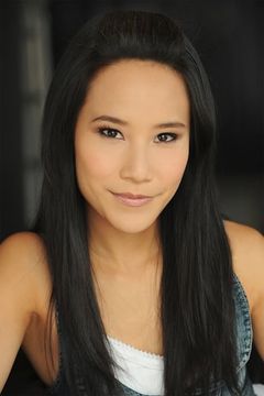Tammy Hui interpreta Julia's Friend