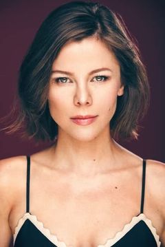 Anita Leeman Torres interpreta Abby
