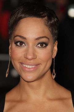 Cush Jumbo interpreta DC Bethany Whelan