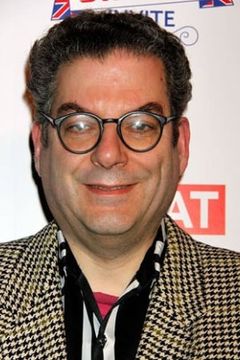 Michael Musto interpreta Party Guest