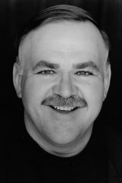 Keith Knight interpreta Barnyard