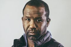 Bradford Haynes interpreta Dad (uncredited)