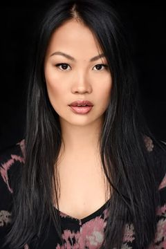 Nhi Do interpreta Vietnamese Girl