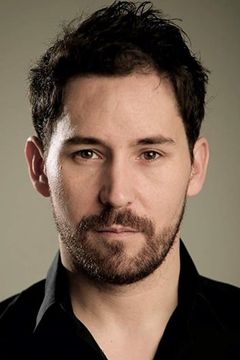 Javier Godino interpreta Xanti