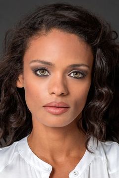 Kandyse McClure interpreta Store Clerk