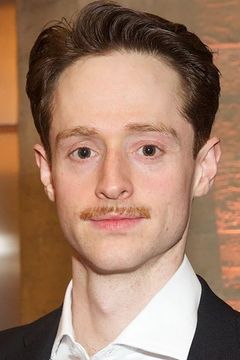 Andrew Rothney interpreta King James I