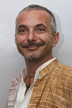 Paco Fabrini interpreta piccolo Jimmy
