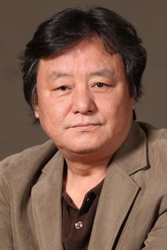 Kim Jong-goo interpreta Park Sang-tae