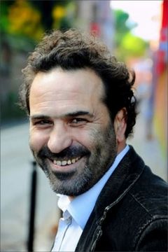 Domenico Centamore interpreta Peppe Piccionello