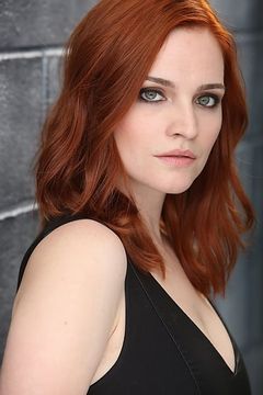 Raeden Greer interpreta Allie