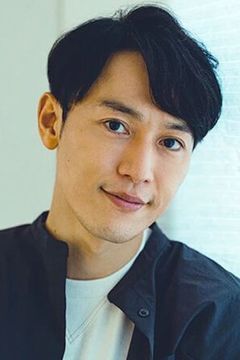 Akihiro Kawai interpreta (voice)
